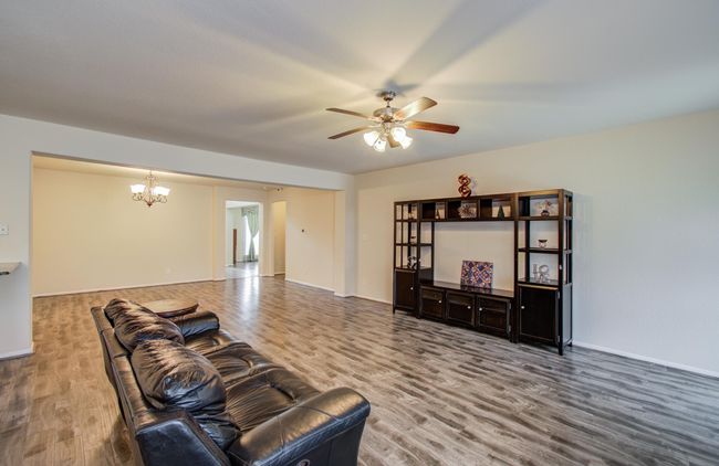 6815 Maize Clearing Trl, House other with 5 bedrooms, 4 bathrooms and 2 parking in Humble TX | Image 15