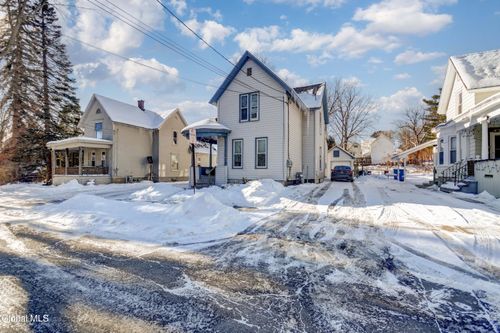 21 Willow St, Gloversville, NY, 12078-2044 | Card Image