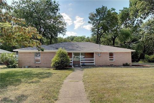8115 Claremont Dr, Dallas, TX, 75228-5807 | Card Image
