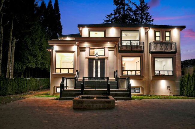 5585 148 Street, House other with 10 bedrooms, 10 bathrooms and 10 parking in Surrey BC | Image 39