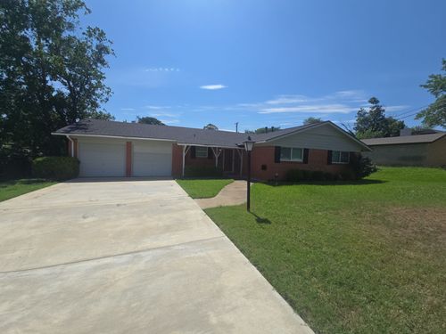 5621 Wedgworth Rd, Fort Worth, TX, 76133-2806 | Card Image