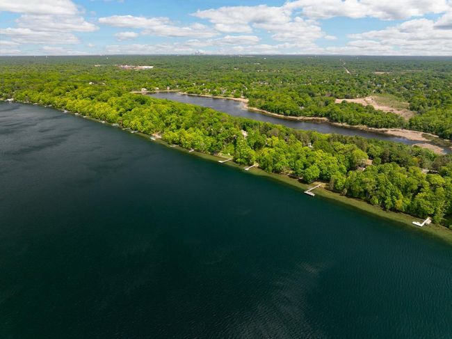 6060 Ridge Rd, House other with 4 bedrooms, 6 bathrooms and null parking in Shorewood MN | Image 36