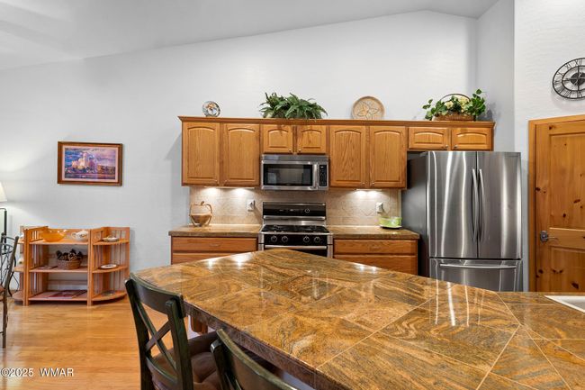Stainless Steel Appliances | Image 12