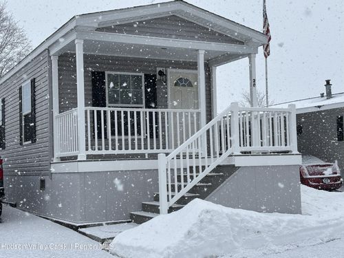 20-3459 U.S. 9, Hudson, NY, 12534 | Card Image