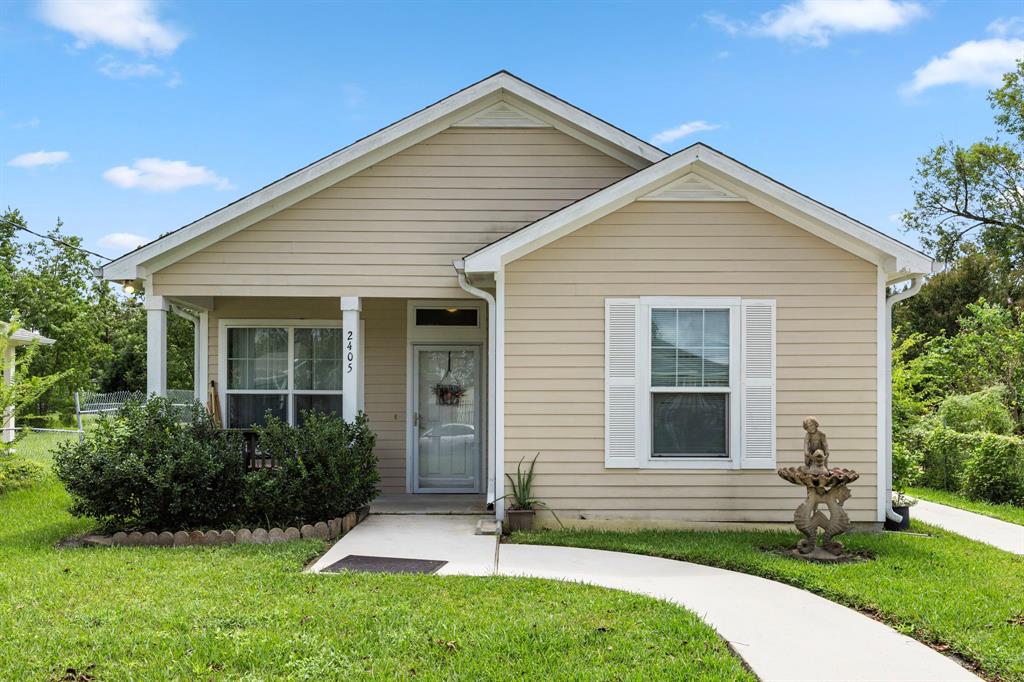 13th Ave, Texas City, TX 77590