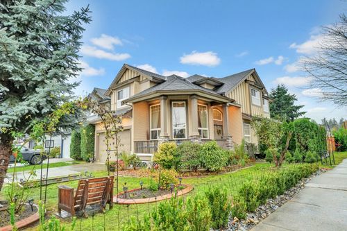 {{alt}} | Card Image