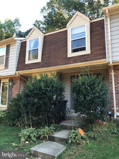 16198 Henderson Ln, DUMFRIES, VA, 22025-1757 | Card Image