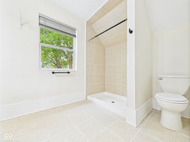 907 S A St, House other with 3 bedrooms, 2 bathrooms and null parking in Elwood IN | Image 32