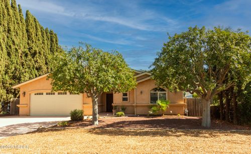 674 Shaw St, Los Alamos, CA, 93440-5060 | Card Image