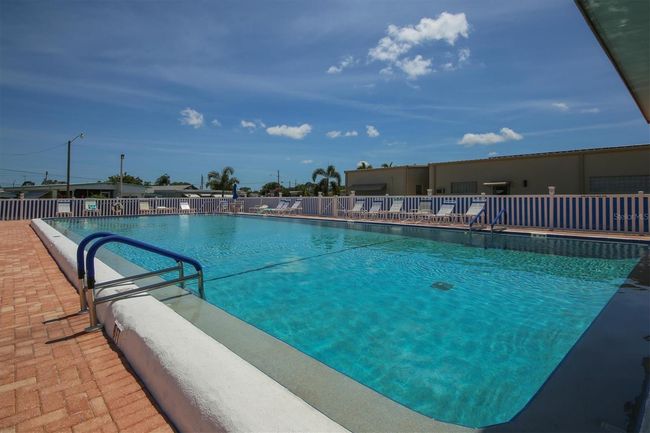 Heated Community Pool | Image 34
