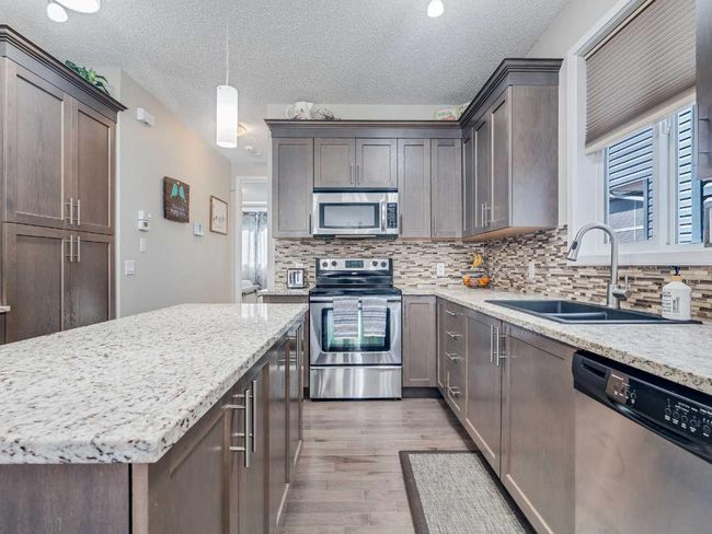 196 Cranford Crescent Se, House other with 3 bedrooms, 3 bathrooms and 2 parking in Calgary AB | Image 16