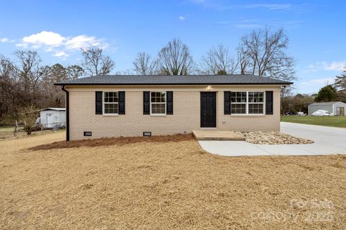 120 Independence Loop, Statesville, NC, 28625-1111 | Card Image