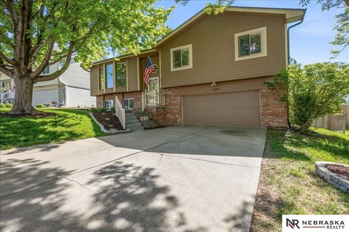 12109 N 158th St, Bennington, NE, 68007-7418 | Card Image