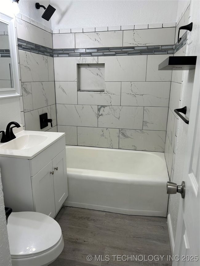 4613 N Main St, House other with 3 bedrooms, 2 bathrooms and null parking in Tulsa OK | Image 6