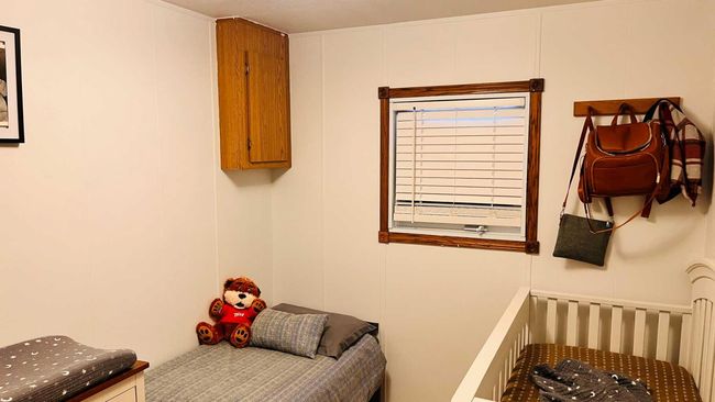 207 4th Street W, House other with 3 bedrooms, 2 bathrooms and 2 parking in Bow Island AB | Image 11
