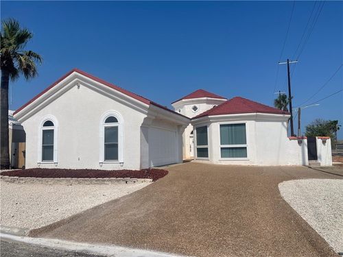 15234 Isla Pinta Ct, Corpus Christi, TX, 78418-6923 | Card Image