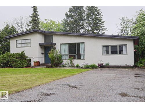 190 Willow St, Sherwood Park, AB, T8A1P8 | Card Image