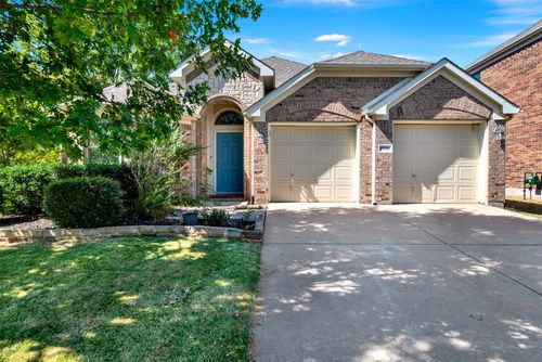 2701 Indian Oak Dr, Mckinney, TX, 75071-8244 | Card Image