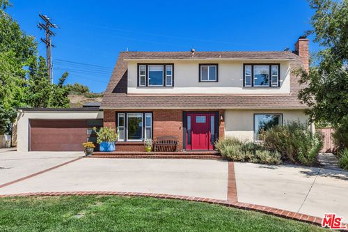 3427 Paraiso Way, La Crescenta, CA, 91214-1157 | Card Image