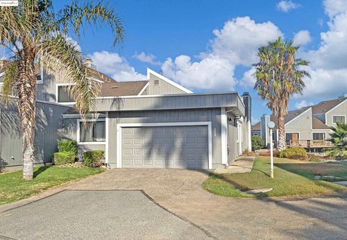 2033 Sand Point Rd, Discovery Bay, CA, 94505-9400 | Card Image