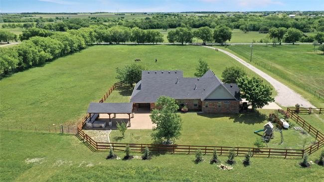 2245 Block Rd, House other with 3 bedrooms, 2 bathrooms and null parking in Gunter TX | Image 39