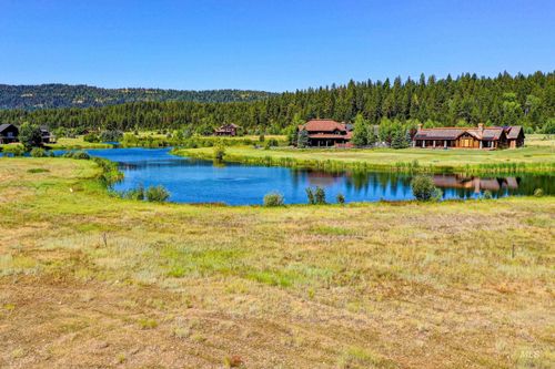 86 Fawnlilly Dr, McCall, ID, 83638-3314 | Card Image