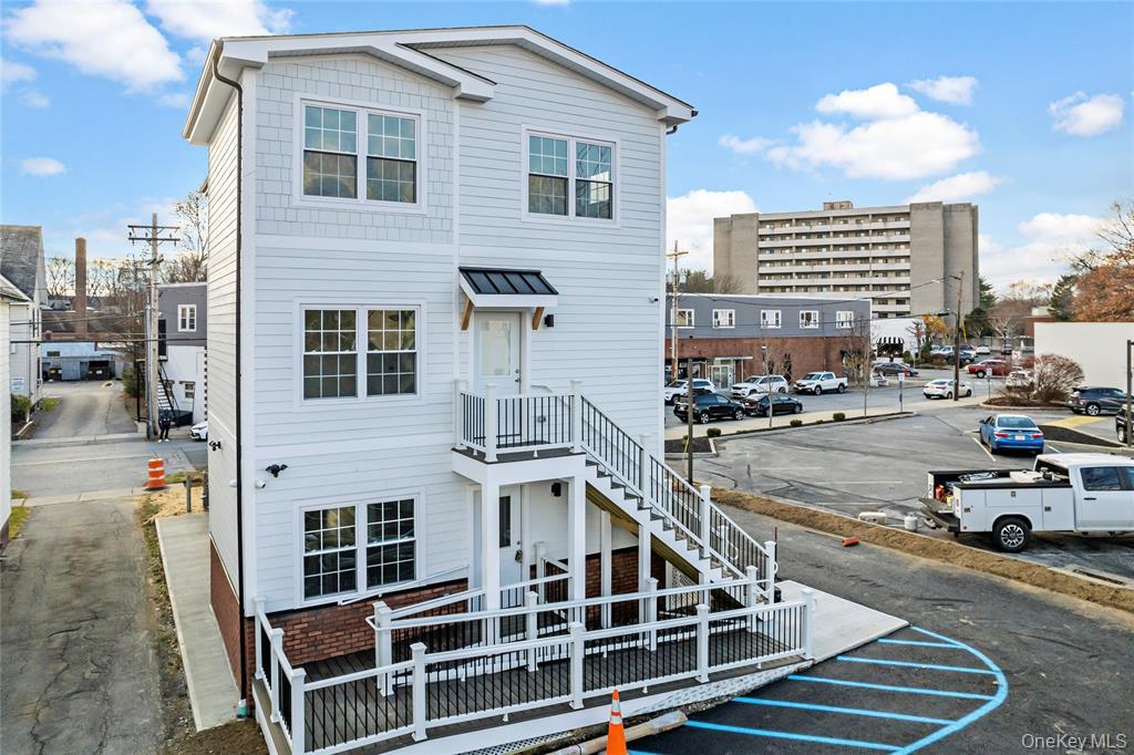 Residential Lease in Poughkeepsie