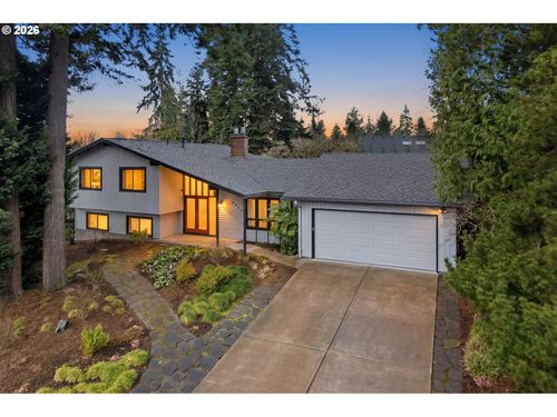 4445 Nw Malhuer Ave, Portland, OR, 97229-2845 | Card Image