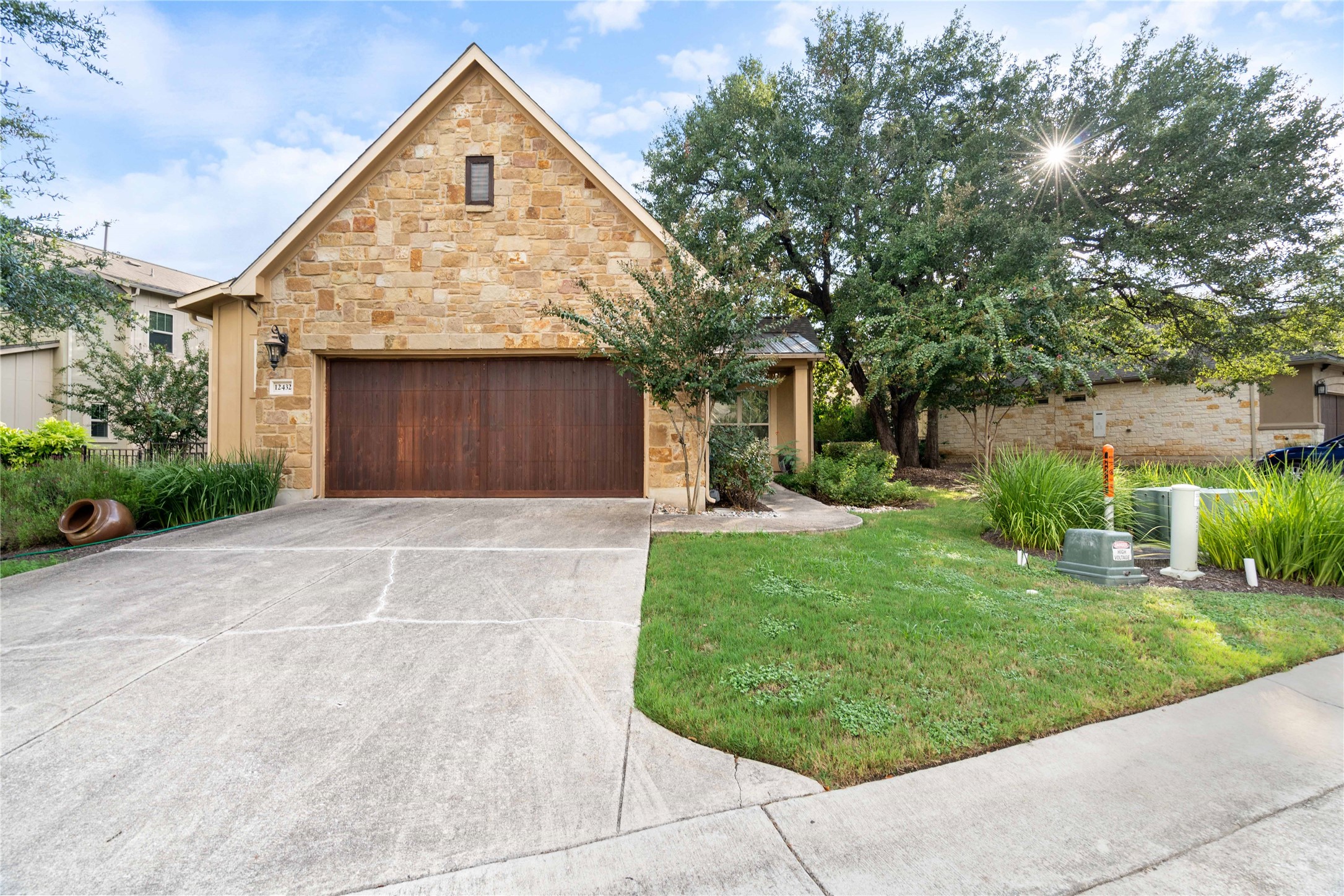 Gray Camlet Ln, Austin, TX 78748