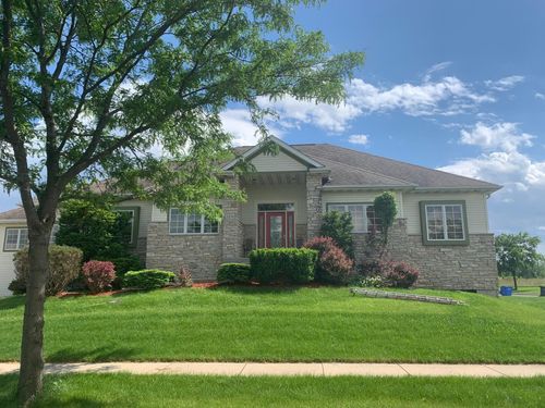 5231 Blazingstar Ln, FITCHBURG, WI, 53711-7622 | Card Image
