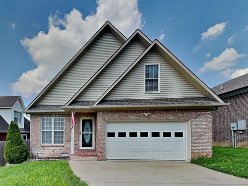 703 Maple Ct, Columbia, TN, 38401-3095 | Card Image