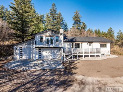 7554 N Valley Vista Road, House other with 5 bedrooms, 3 bathrooms and 3 parking in Pocatello ID | Image 2