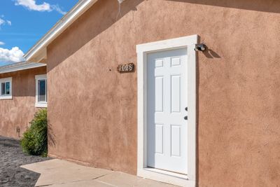 1008 Marron Circle Ne, House other with 3 bedrooms, 1 bathrooms and null parking in Albuquerque NM | Image 3