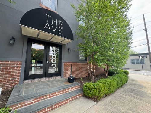 apt-312-183 Garibaldi Ave, Lodi, NJ, 07644-2561 | Card Image