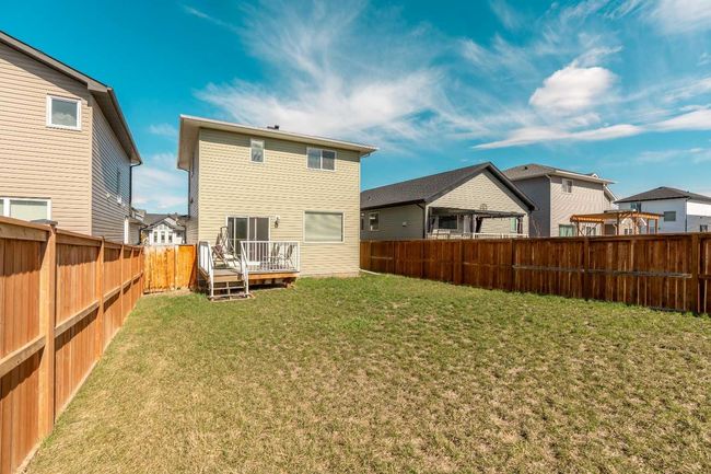 22 Northlander Lane W, Home with 3 bedrooms, 2 bathrooms and 4 parking in Lethbridge AB | Image 36