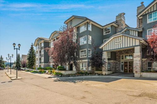 421-35 Richard Crt Sw, Calgary, AB, T3E7N9 | Card Image