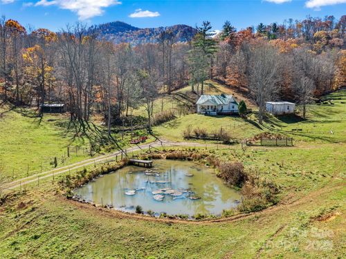321 Lyle Ln, Green Mountain, NC, 28740 | Card Image