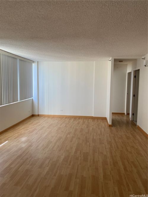 apt-1402-3033 Ala Ilima St, Honolulu, HI, 96818-2763 | Card Image