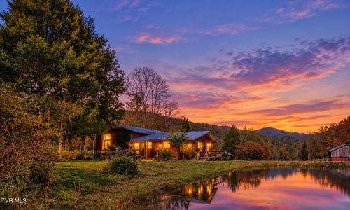 451 Heaton Creek Rd, Roan Mountain, TN, 37687-3266 | Card Image