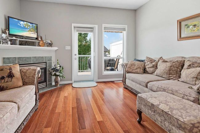 8 - 939 Ramage Cres, Home with 3 bedrooms, 3 bathrooms and 2 parking in Red Deer AB | Image 9