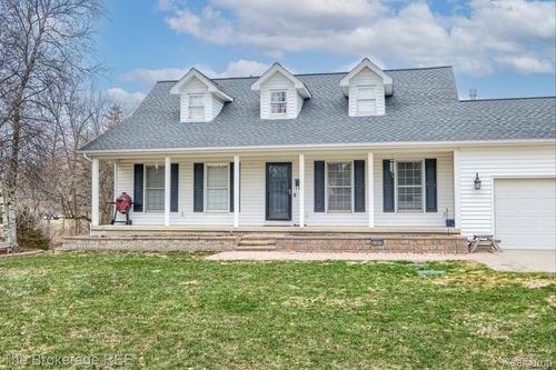 2409 Granger Rd, Ortonville, MI, 48462-9140 | Card Image