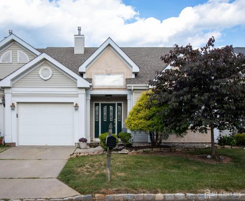70 Birmingham Ln, Monroe, NJ, 08831-2641 | Card Image