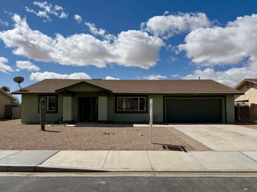 6095 E 42nd St, Yuma, AZ, 85365-2739 | Card Image