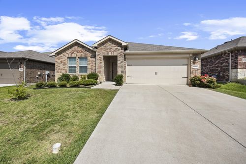 2302 Broken Bow Trl, Crandall, TX, 75114-5170 | Card Image