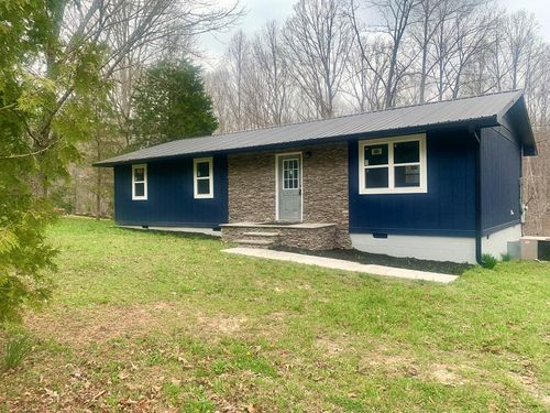 121 Twin Oaks Rd, Pikeville, TN, 37367-6719 | Card Image