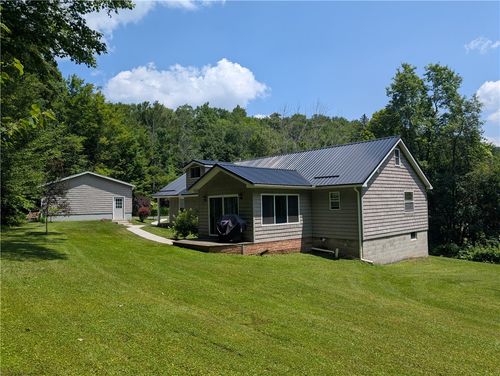 33 Toothman Rd, Lewis Run, PA, 16738-2633 | Card Image