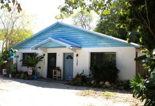 125 127 Casa Court Drive, Key Largo, FL, 33070 | Card Image