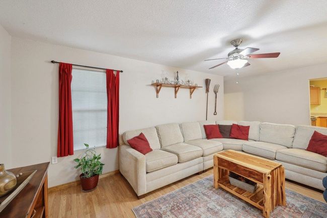 3 - 13872 Shellhammer Rd, House other with 4 bedrooms, 2 bathrooms and null parking in Winnie TX | Image 7
