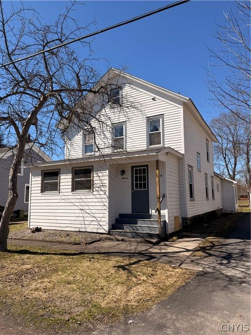 18 White St, Clinton, NY, 13323-3732 | Card Image