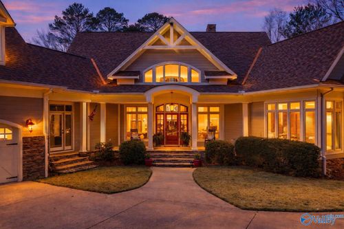 750 Cherokee Ridge Dr, Cherokee Ridge, AL, 35175-7910 | Card Image